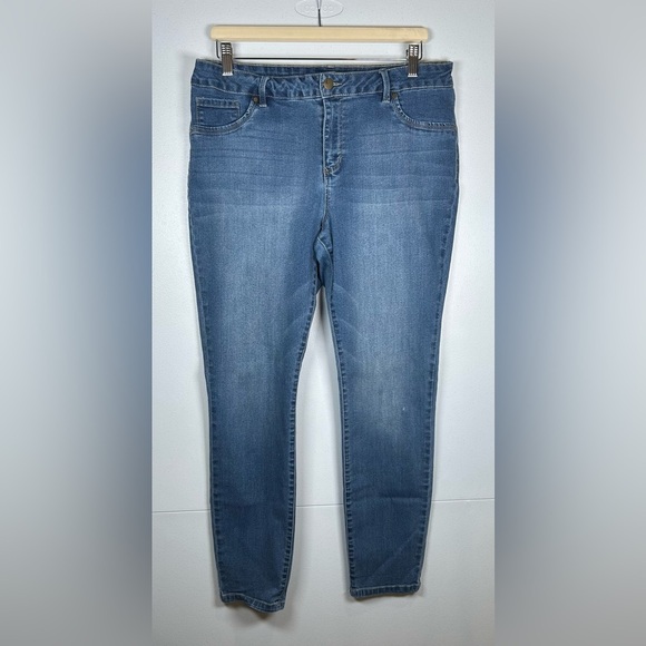 d. jeans Blue Skinny Leg Jeans with Stretch Stitched Pockets Size 14 - Picture 1 of 8